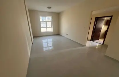 Apartment - 2 Bedrooms - 3 Bathrooms for rent in Al Rashidiya Towers - Al Rashidiya - Ajman Downtown - Ajman