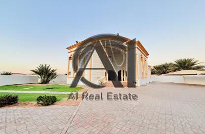 Villa - 5 Bedrooms - 7+ Bathrooms for rent in Zakher - Al Ain
