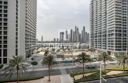 Apartment - 1 Bedroom - 1 Bathroom for rent in Grand Bleu Tower 1 - EMAAR Beachfront - Dubai Harbour - Dubai