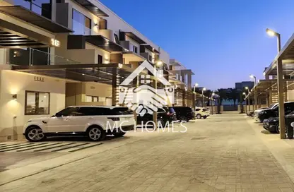 Villa - 4 Bedrooms - 5 Bathrooms for rent in District 1A - Jumeirah Village Triangle - Dubai