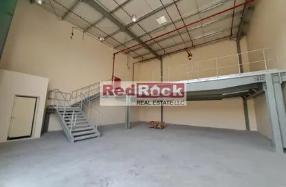 مستودع - استوديو - 1 حمام للايجار في الصجعة الصناعية - الصجعة - الشارقة مستودع - استوديو - 1 حمام للايجار في الصجعة الصناعية - الصجعة - الشارقة