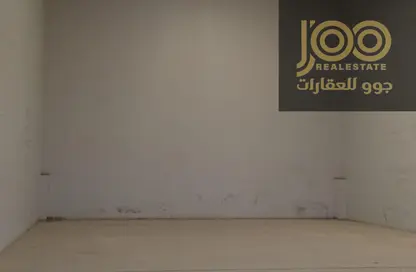 Warehouse - Studio for rent in Umm Al Thuoob - Umm Al Quwain