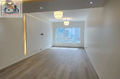 Apartment - 2 Bedrooms - 2 Bathrooms for rent in Al Khan Lagoon Tower - Al Khan Lagoon - Al Khan - Sharjah