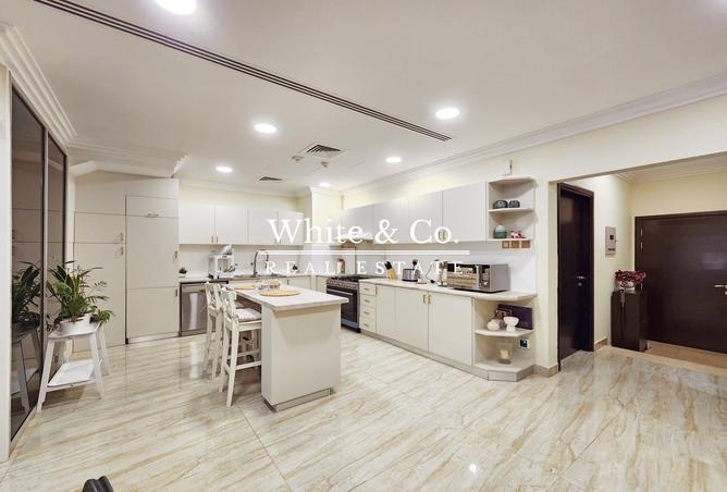 15216126 - Property Image 2