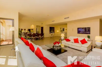 شقة - 4 غرف نوم - 5 حمامات للايجار في صدف 5 - صدف - مساكن شاطئ الجميرا - دبي