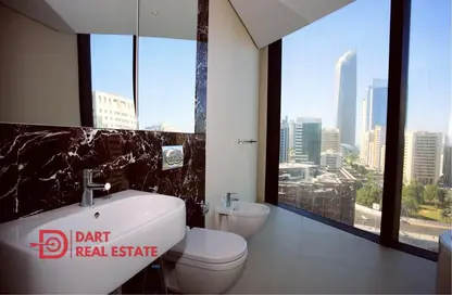 Bathroom image for: Apartment - 1 Bedroom - 1 Bathroom for rent in Burj Mohammed Bin Rashid at WTC - Corniche Road - Abu Dhabi, Image 1