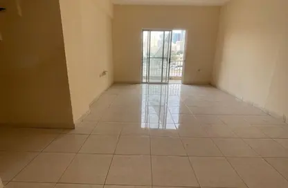Apartment - 2 Bedrooms - 2 Bathrooms for rent in Al Rashidiya Towers - Al Rashidiya - Ajman Downtown - Ajman