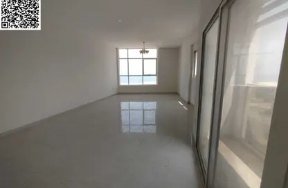 Apartment - 3 Bedrooms - 4 Bathrooms for rent in Ajman Corniche Residences - Ajman Corniche Road - Ajman