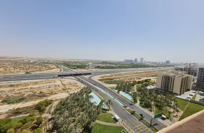 Apartment - Studio - 1 Bathroom for rent in Silicon Gates 1 - Silicon Gates - Dubai Silicon Oasis - Dubai
