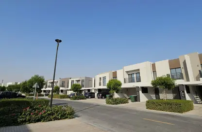 فيلا - 3 غرف نوم - 4 حمامات للايجار في جرينفيوز 2 - اعمار الجنوبية - دبي الجنوب (مركز دبي العالمي) - دبي