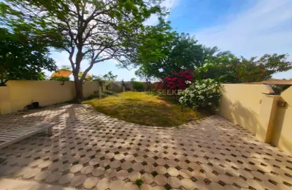 Villa - 4 Bedrooms - 5 Bathrooms for rent in Arabian Style - Al Reef Villas - Al Reef - Abu Dhabi