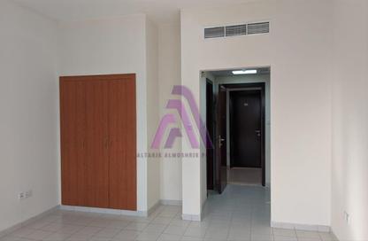 Apartment - 1 Bathroom for rent in P21 - France Cluster - International City - Dubai