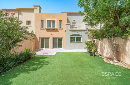 فيلا - 3 غرف نوم - 3 حمامات للايجار في الينابيع 5 - الينابيع - دبي