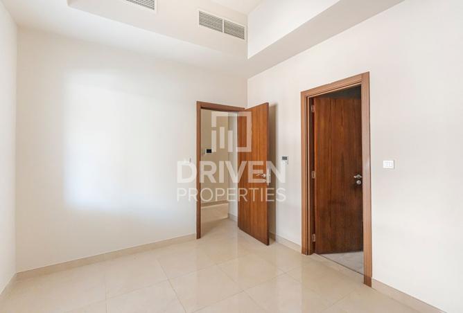 15222478 - Property Image 2