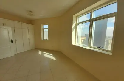 شقة - 2 غرف نوم - 3 حمامات للبيع في المجاز 3 - المجاز - الشارقة