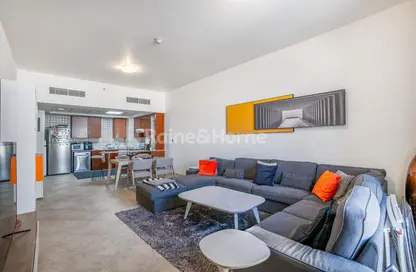 شقة - غرفة نوم - 2 حمامات للبيع في فوكس هيل 4 - فوكس هيل - مدينة السيارات - دبي