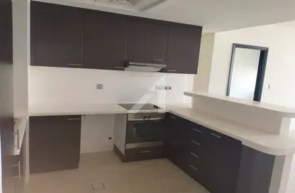 صورة لـ مطبخ شقة - غرفة نوم - 2 حمامات للايجار في سكاي جاردنز - مركز دبي المالي العالمي - دبي ، صورة رقم 1