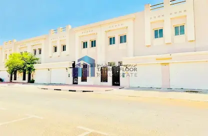 Villa - 3 Bedrooms - 4 Bathrooms for rent in Abu Hail Road - Abu Hail - Deira - Dubai