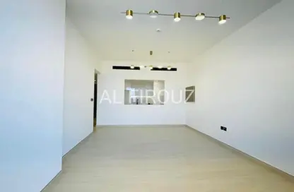 شقة - 2 غرف نوم - 2 حمامات للبيع في بن غاطي كريست - قرية الجميرا سركل - دبي