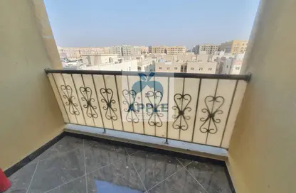 شقة - 2 غرف نوم - 3 حمامات للايجار في بناية مويليح 3 - مويلح - الشارقة