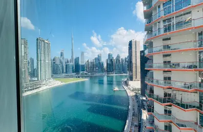 مكتب - استوديو للايجار في برج الأعمال - الخليج التجاري - دبي