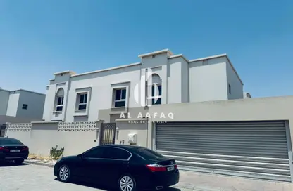 فيلا - 4 غرف نوم - 5 حمامات للايجار في براشي - البادي - الشارقة