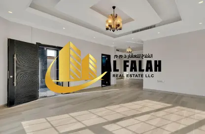 فيلا - استوديو - 6 حمامات للايجار في العزرة - ضاحية الرقة - الشارقة فيلا - استوديو - 6 حمامات للايجار في العزرة - ضاحية الرقة - الشارقة