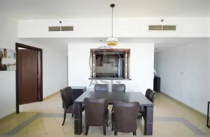 Apartment - 2 Bedrooms - 2 Bathrooms for sale in Golf Tower 1 - Golf Towers - The Views - Dubai