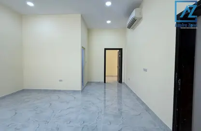 شقة - غرفة نوم - 1 حمام للايجار في مدينة شخبوط - أبوظبي