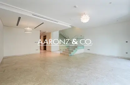 تاون هاوس - 4 غرف نوم - 5 حمامات للايجار في شوبا هارتلاند العقارية  تاون هاوس - صبحا هارتلاند - مدينة الشيخ محمد بن راشد - دبي تاون هاوس - 4 غرف نوم - 5 حمامات للايجار في شوبا هارتلاند العقارية  تاون هاوس - صبحا هارتلاند - مدينة الشيخ محمد بن راشد - دبي