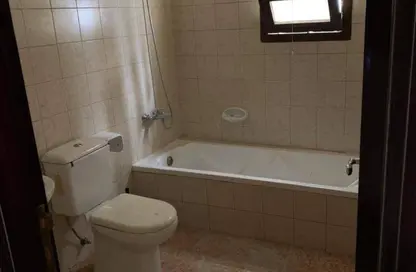 Apartment - 1 Bedroom - 1 Bathroom for rent in Corniche Tower - Ajman Corniche Road - Ajman