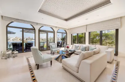 Villa - 4 Bedrooms - 6 Bathrooms for rent in Garden Homes Frond F - Garden Homes - Palm Jumeirah - Dubai