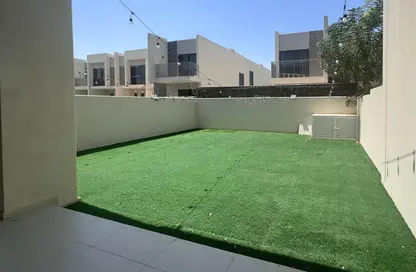 تاون هاوس - 3 غرف نوم - 5 حمامات للايجار في جنوسيا - ذا رووتس داماك هيلز 2 - داماك هيلز 2 - دبي