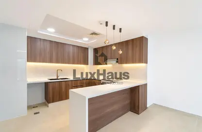 Apartment - 2 Bedrooms - 4 Bathrooms for rent in Goldcrest Views 1 - JLT Cluster V - Jumeirah Lake Towers - Dubai