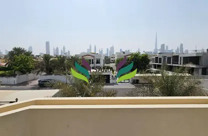 فيلا - 4 غرف نوم - 4 حمامات للايجار في فلل الجميرا 1 - جميرا 1 - الجميرا - دبي
