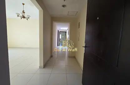 شقة - غرفة نوم - 2 حمامات للايجار في برج الكوث - النهدة - الشارقة