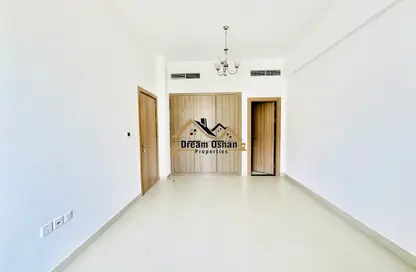 شقة - غرفة نوم - 2 حمامات للايجار في مبنى بيل فيو - 4 الورسان - الورسان - دبي