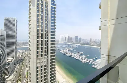شقة - غرفة نوم - 1 حمام للبيع في برج Marina Vista 1 - مارينا فيستا - إعمار بيتشفرونت - دبي هاربور - دبي