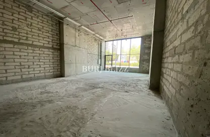 Shop - Studio - 1 Bathroom for rent in Binghatti Amber - Jumeirah Village Circle - Dubai