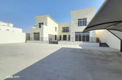 فيلا - 6 غرف نوم - 8 حمامات للايجار في مدينة الرياض - أبوظبي