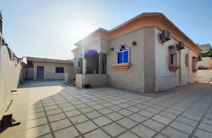 فيلا - 5 غرف نوم - 5 حمامات للايجار في فلل الروضة 2 - 2  الروضة - الروضة - عجمان