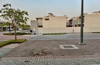 فيلا - 3 غرف نوم - 3 حمامات للايجار في باسوود - داماك هيلز 2 - دبي