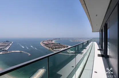 Apartment - 3 Bedrooms - 4 Bathrooms for sale in Beach Vista Tower 2 - Beach Vista - EMAAR Beachfront - Dubai Harbour - Dubai