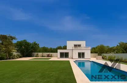 Villa - 4 Bedrooms - 5 Bathrooms for rent in Meadows 6 - Meadows - Dubai
