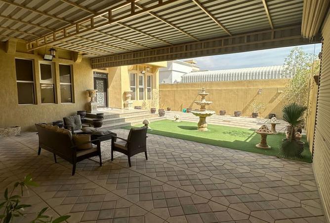 15178171 - Property Image 2