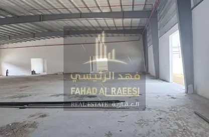 مستودع - استوديو - 1 حمام للايجار في أم الثعوب - أم القيوين