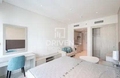 Room / Bedroom image for: Apartment - 1 Bathroom for sale in Seven Palm - Palm Jumeirah - Dubai, Image 1