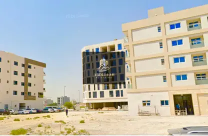 شقة - 2 غرف نوم - 2 حمامات للايجار في سراب 2 - الجادة - الشارقة