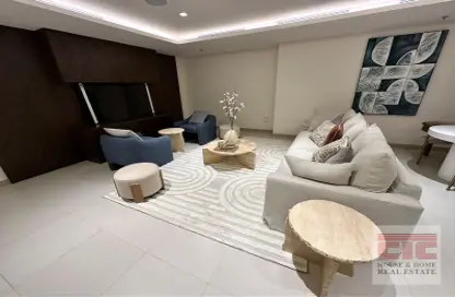 Living Room image for: Apartment - 3 Bedrooms - 3 Bathrooms for rent in Creek Edge Tower 1 - Creek Edge - Dubai Creek Harbour (The Lagoons) - Dubai, Image 1