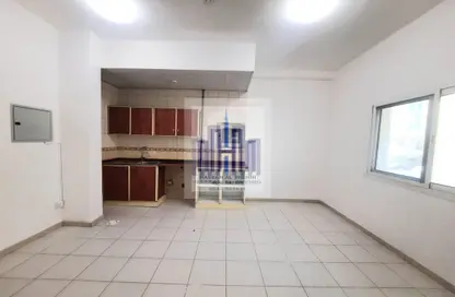 Apartment - Studio - 1 Bathroom for rent in Fire Station Road - Muwaileh - Sharjah